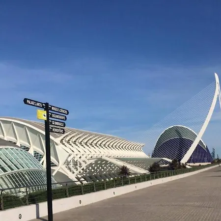 Centricas En Casa Valenciana No Hay Aire Condicionado There Is No Airconditioning Homestay