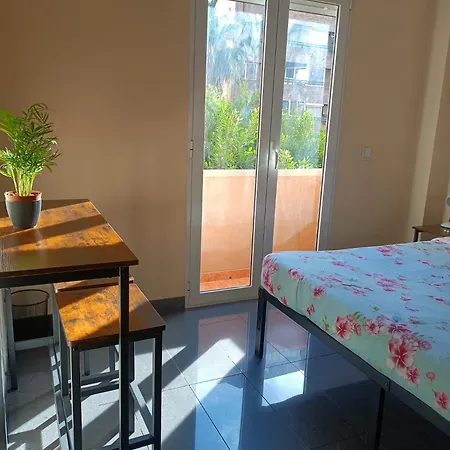 Centricas En Casa Valenciana No Hay Aire Condicionado There Is No Airconditioning Homestay *