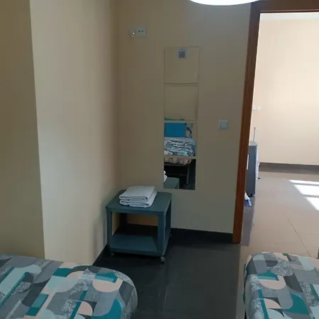 Homestay Centricas En Casa Valenciana No Hay Aire Condicionado There Is No Airconditioning